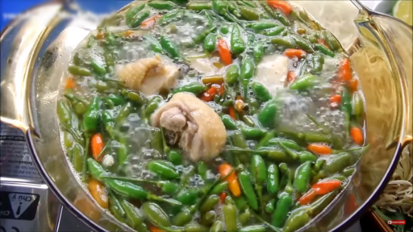 Những món ăn dễ làm ngày mưa: Thịt ba rọi xào mắm ruốc