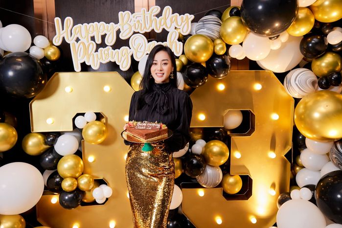 Phương Oanh cũng có sự nghiệp kinh doanh riêng: Bạn gái Shark có khác