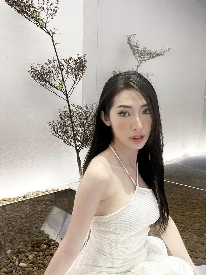 Sao Việt đi qua thời hoàng kim: Việt Trinh luôn suy nghĩ tích cực
