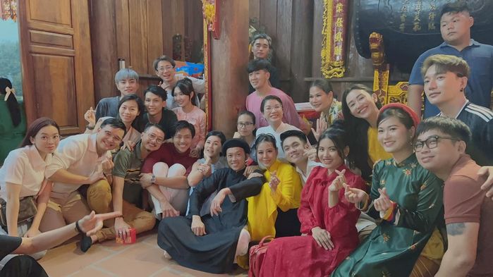 Hoài Linh chủ trì nghi thức lễ ở đền thờ Tổ: Treo biển miễn tiếp khách