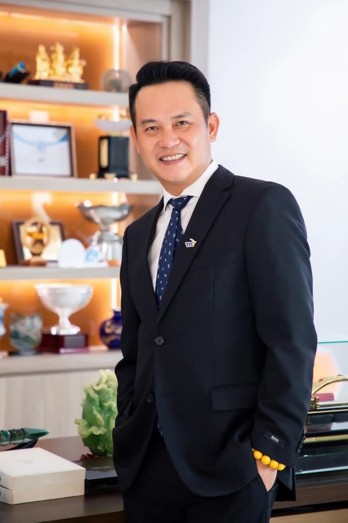 Shark Đặng Hồng Anh: Từ xe bánh canh 5 triệu đến tập đoàn nghìn tỷ