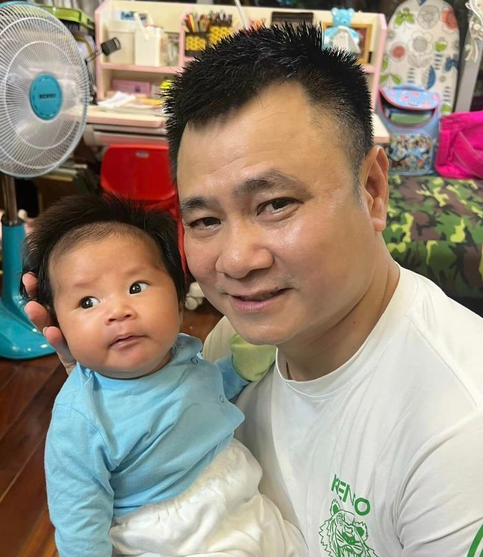 Tiệc đầy tháng của nhóc tỳ sao Việt: Con Dương Lâm đơn giản