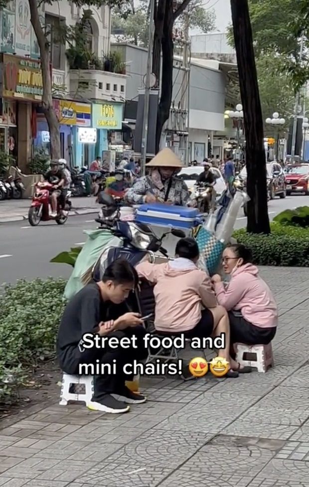 Tiktoker nước ngoài review những hình ảnh chỉ thấy được ở Việt Nam