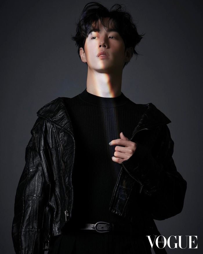 Tin đồn hẹn hò trời ơi đất hỡi của idol Kpop: V bị đồn yêu cùng giới
