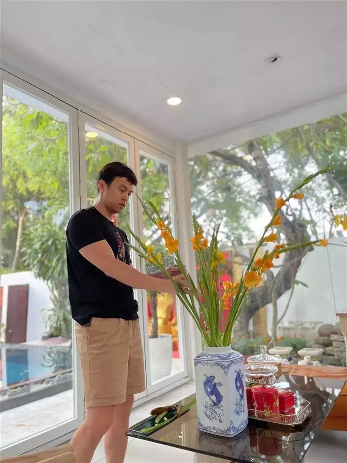 Tổ ấm của các Shark nổi tiếng: Shark Hưng đam mê trồng rau nuôi gà