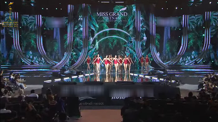 Top 50 Miss Grand Vietnam diễn áo tắm: Mai Ngô ngùn ngụt khí thế