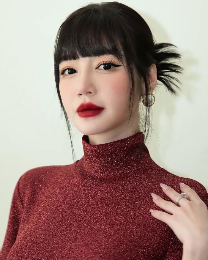 Elly Trần mách 2 tips làm đẹp đơn giản cho chị em cực hạt dẻ