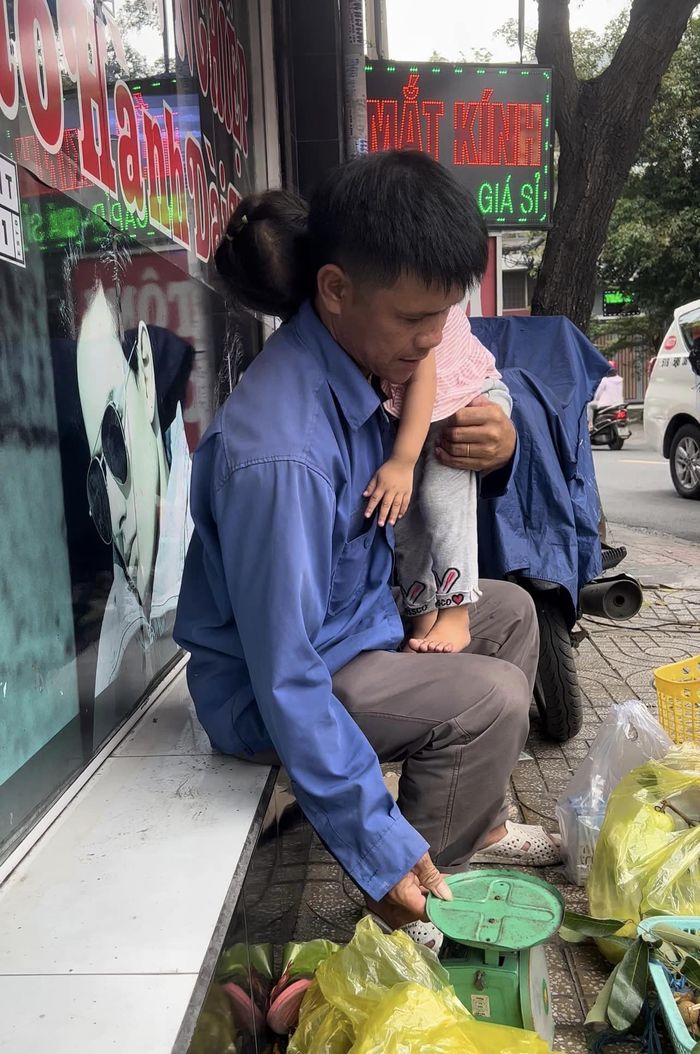 Cô gái Đắk Lắk thích lo chuyện bao đồng: Không cần ai nhớ ơn