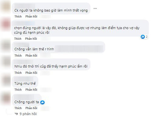 Thương vợ bầu, chồng quỳ gối để vợ ngồi đỡ mỏi chân lúc chờ thang máy