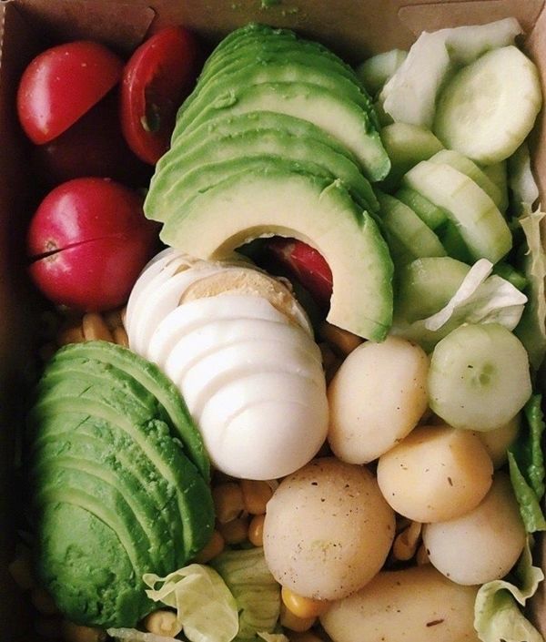 Bí quyết giữ dáng của Dương Mịch: Chế độ ăn 5:2, luôn ăn canh trước