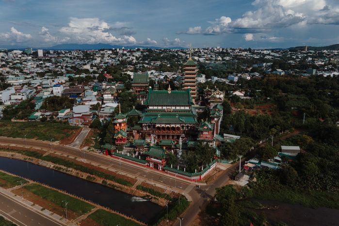 Gia Lai: Ngôi chùa đẹp như phim trường cổ trang, cách trung tâm 24km