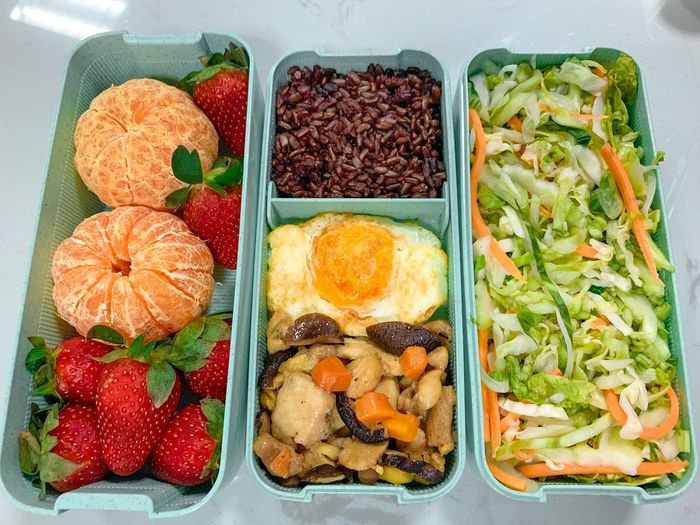 9x Hà thành khoe cơm hộp tự nấu đầy đủ dinh dưỡng chỉ từ 20k