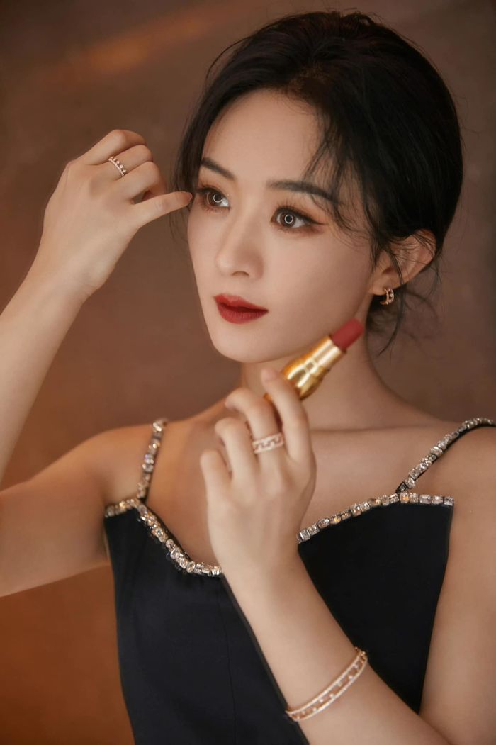Angelababy sau ly hôn: Visual thăng hạng nhưng sự nghiệp chông chênh