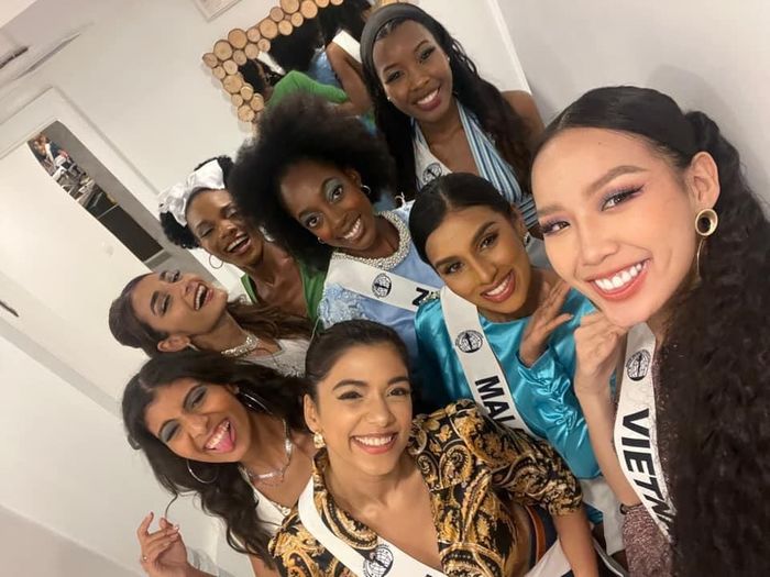 Bảo Ngọc nổi bật trong hoạt động đầu tiên của Miss Intercontinental