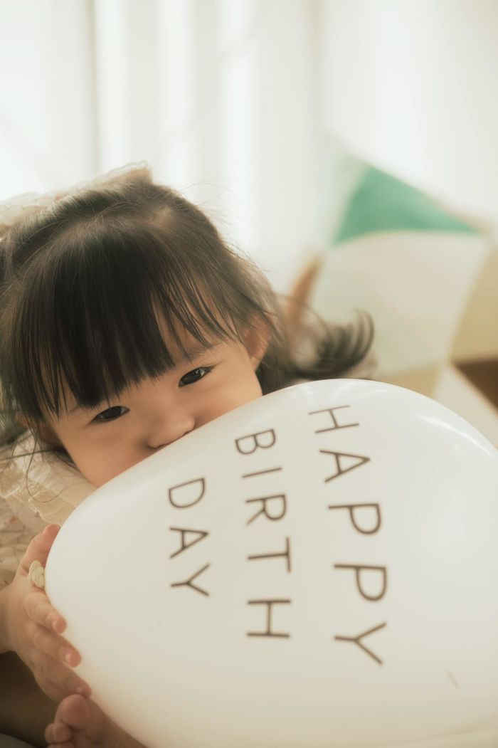 Bộ ảnh mừng sinh nhật 2 tuổi của con gái Đông Nhi - Ông Cao Thắng