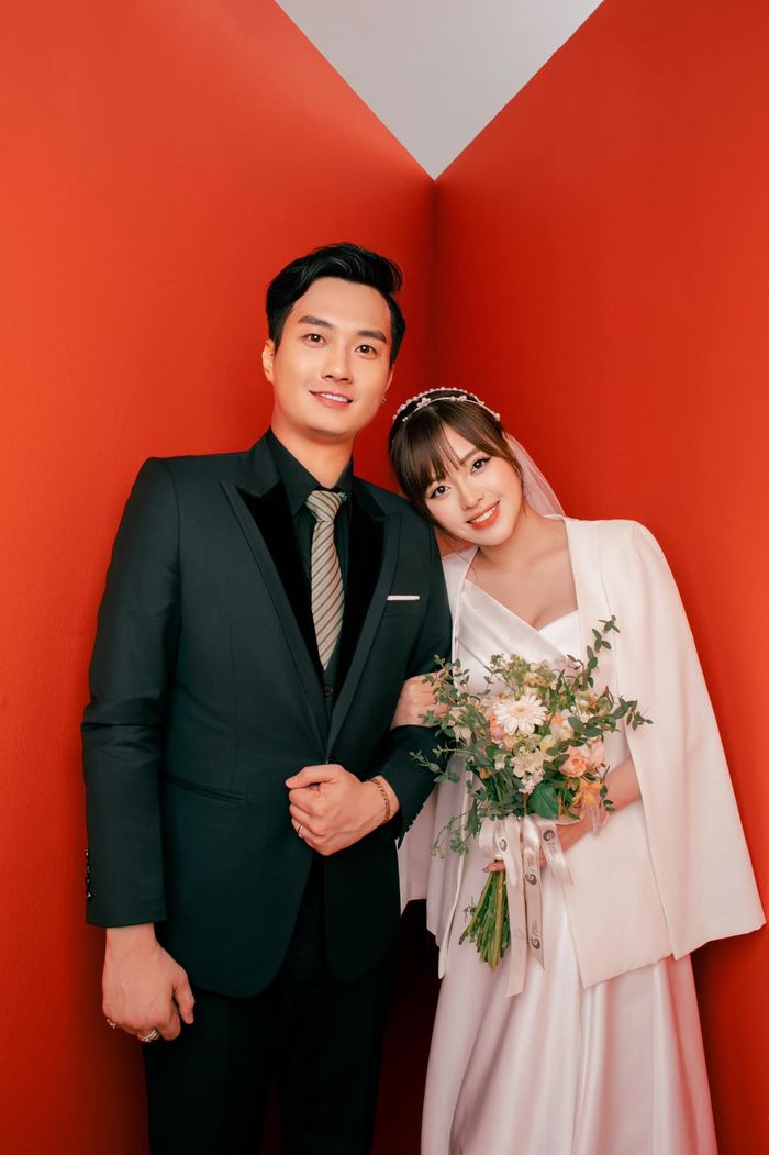 Có chồng lo A - Z, vợ diễn viên Anh Tuấn về dáng thần tốc sau sinh