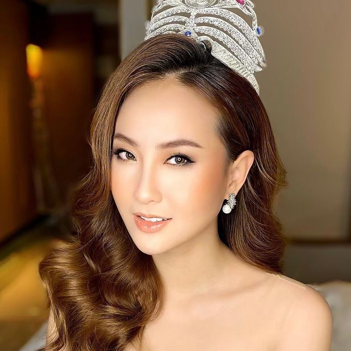 Cuộc sống hiện tại của Khánh Ngân - Miss Globe đầu tiên của Việt Nam