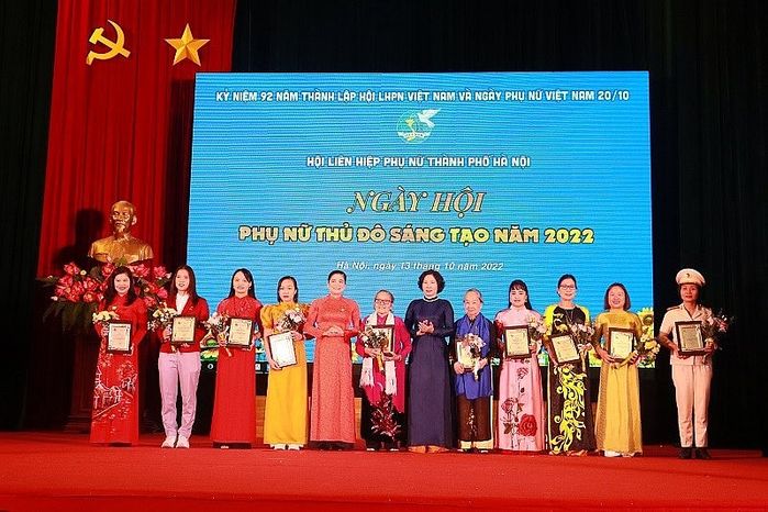 Cựu bác sĩ U80 miệt mài thắp lửa cho trẻ em đặc biệt ở Hà Nội