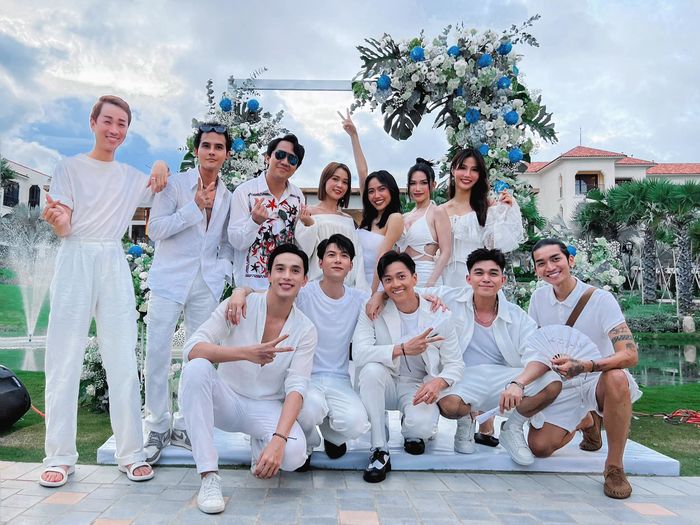 Diệu Nhi - Anh Tú tổ chức tiệc đặc biệt trước thềm đám cưới