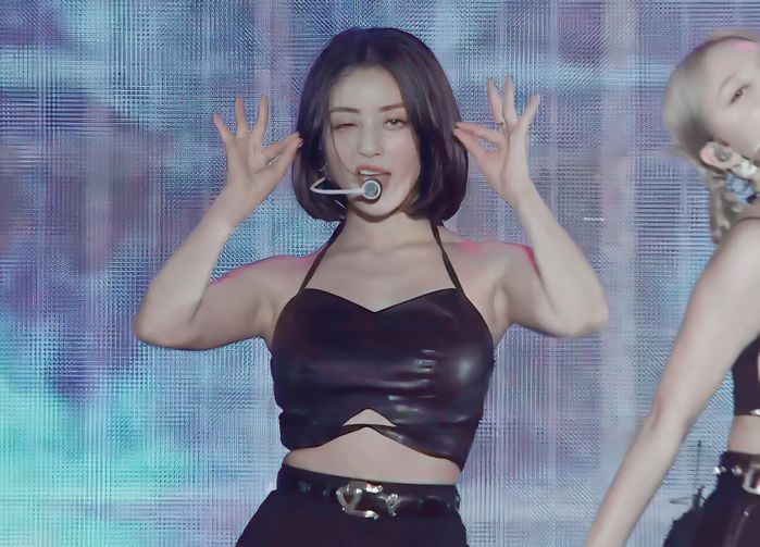 Idol được dự đoán sẽ thành công nếu solo: Thiếu sao Jungkook đa tài
