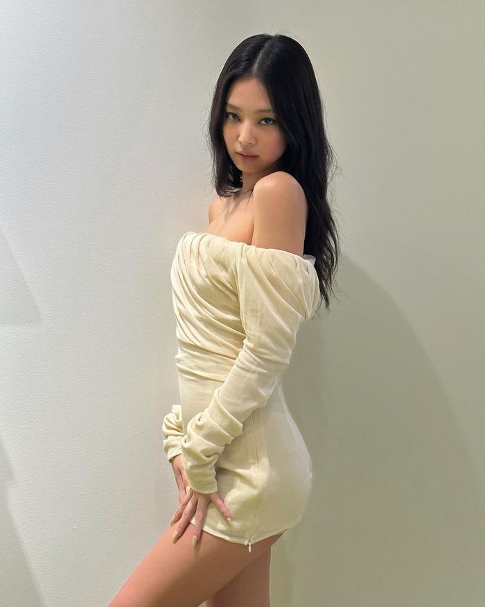 Idol Kpop sở hữu body là mục tiêu của nhiều chị em: Thiếu sao Wonyoung