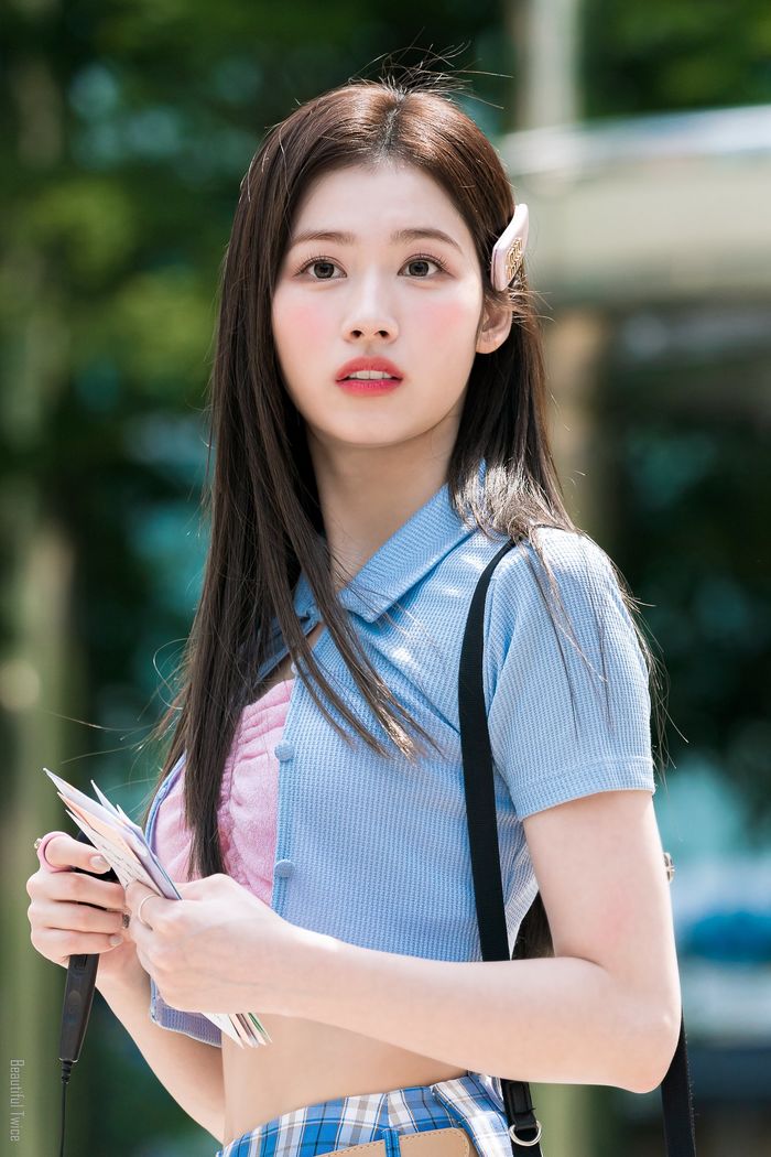 Idol nữ được tuyển trên đường phố: Ai cũng lọt top cao BXH sắc đẹp