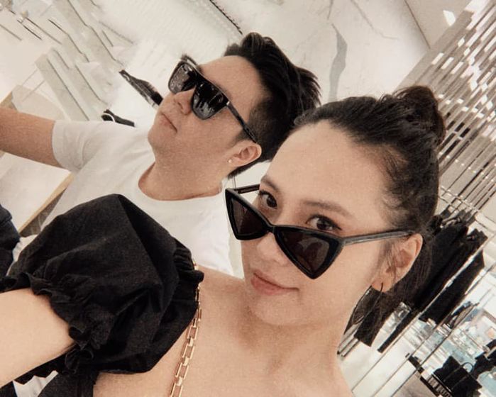 Lê Hiếu và vợ 9x đón con trai đầu lòng sau 3 năm đám cưới