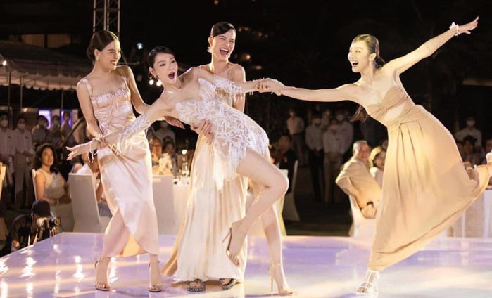 Những cô dâu mặc bạo nhất Vbiz: Phương Nga chơi hẳn croptop