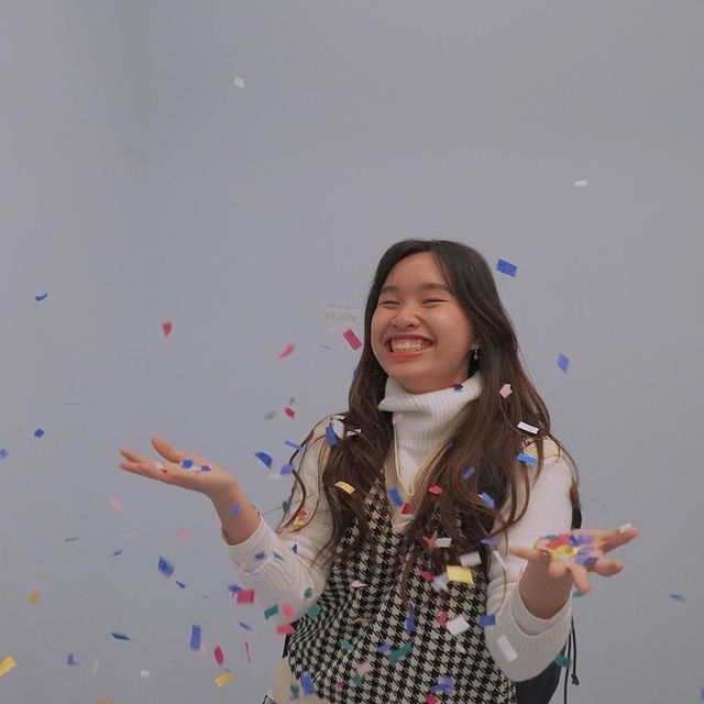 Nữ sinh 2k2 săn được 30 tỷ đồng học bổng, ôn IELTS 2 ngày đạt 8.5