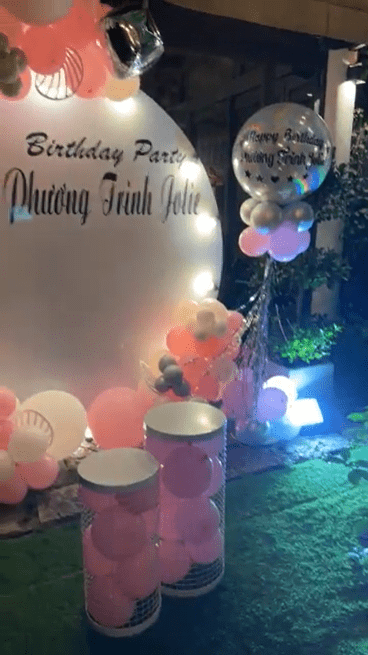 Phương Trinh Jolie tổ chức tiệc sinh nhật hoàng tráng mừng tuổi 35