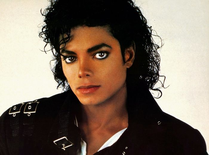 Sao nam Vbiz để tóc dài: MONO như ông hoàng nhạc pop Michael Jackson
