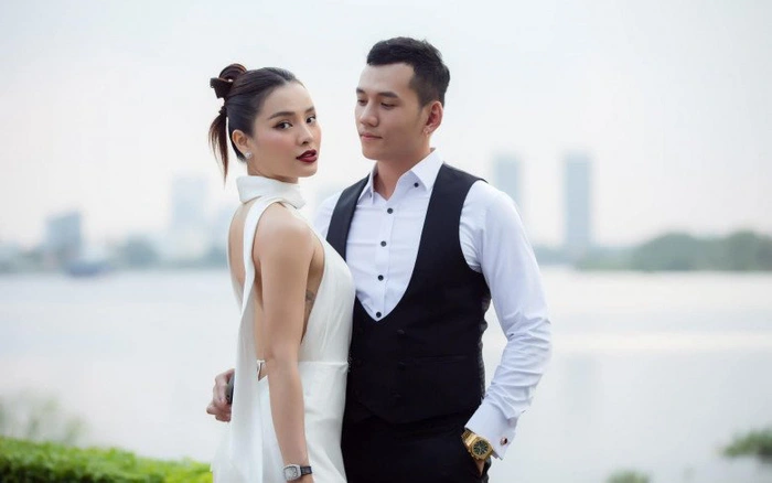 Sao Việt chăm khoe tòa thiên nhiên khi đi đám cưới: Minh Hằng hẳn BST