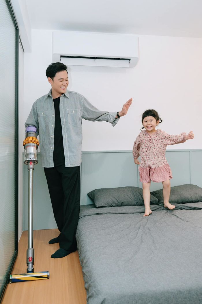 Sao Việt nhận cháu ruột làm con, cưng như trứng mỏng