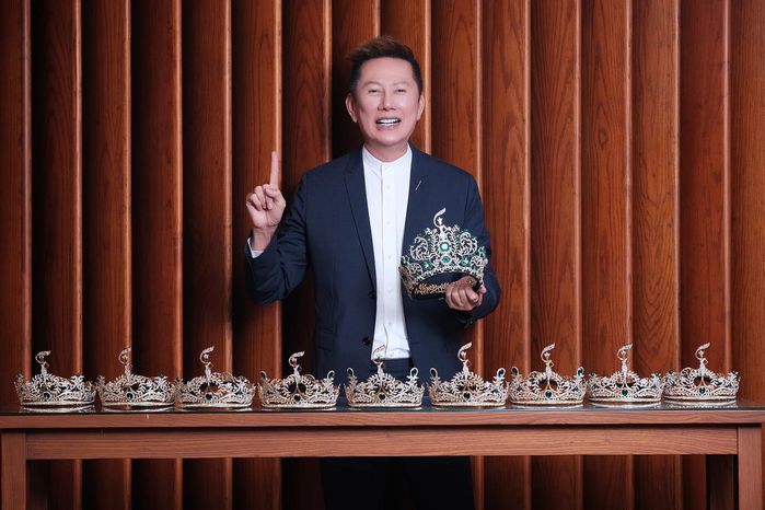 Sao Việt và quốc tế ở thảm đen chung kết Miss Grand International 2022