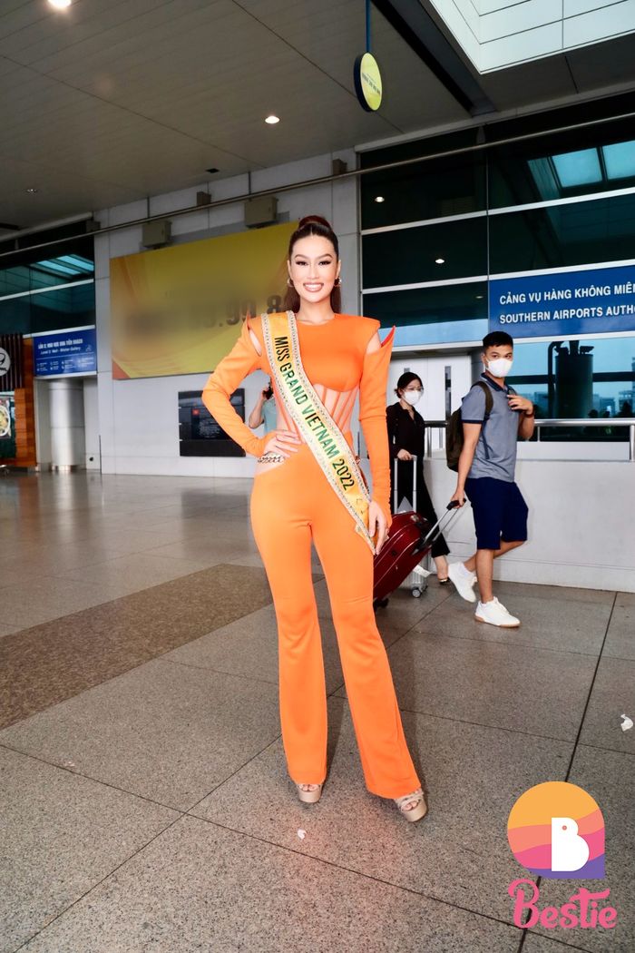 Thiên Ân vội vàng lên đường chinh chiến Miss Grand International 2022