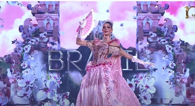 Thiết kế trang phục dân tộc gây bão Miss Grand International 2022