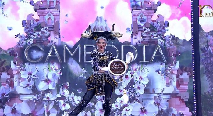 Thiết kế trang phục dân tộc gây bão Miss Grand International 2022
