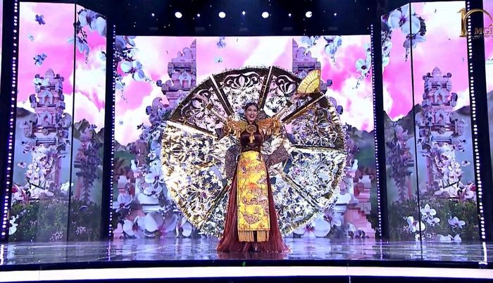 Thiết kế trang phục dân tộc gây bão Miss Grand International 2022