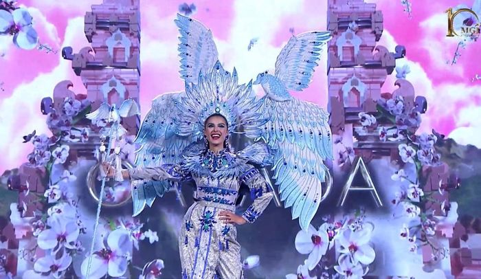 Thiết kế trang phục dân tộc gây bão Miss Grand International 2022