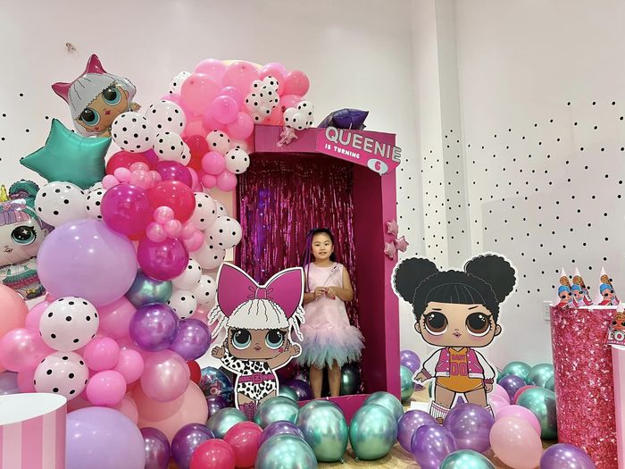 Vân Trang một tay tổ chức sinh nhật hoành tráng cho con gái đầu lòng