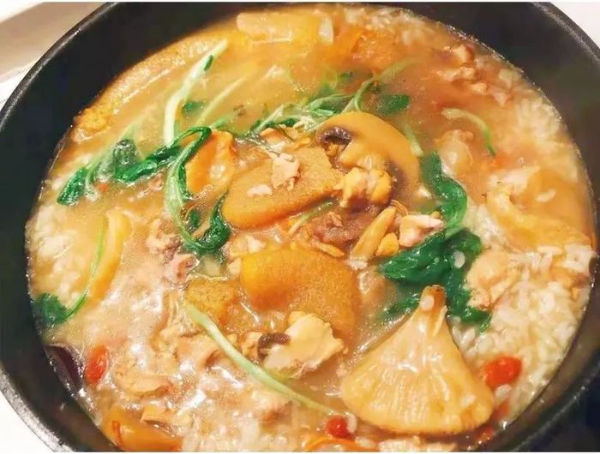 Bí quyết giữ dáng của Dương Mịch: Chế độ ăn 5:2, luôn ăn canh trước