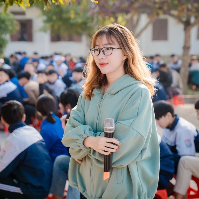 Chỉ mới 23 tuổi nhưng nữ sinh Nghệ An đã là bà chủ của 5 cửa hàng