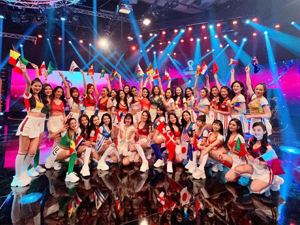 Sau nhiều phát ngôn đi vào lòng đất, hot girl World Cup đã bay màu