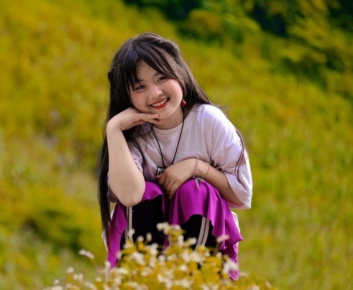 Người đại diện đưa Phúng Phính về Hà Giang xây nhà cho bố mẹ