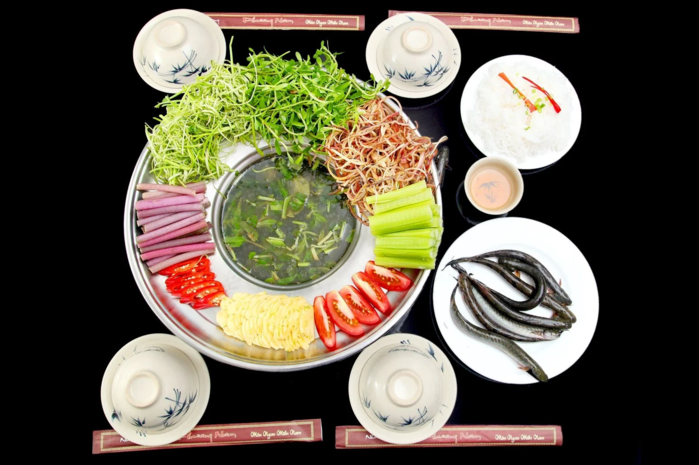 Xuôi về miền Tây thưởng thức món lẩu trứ danh: Quá thèm lẩu bần