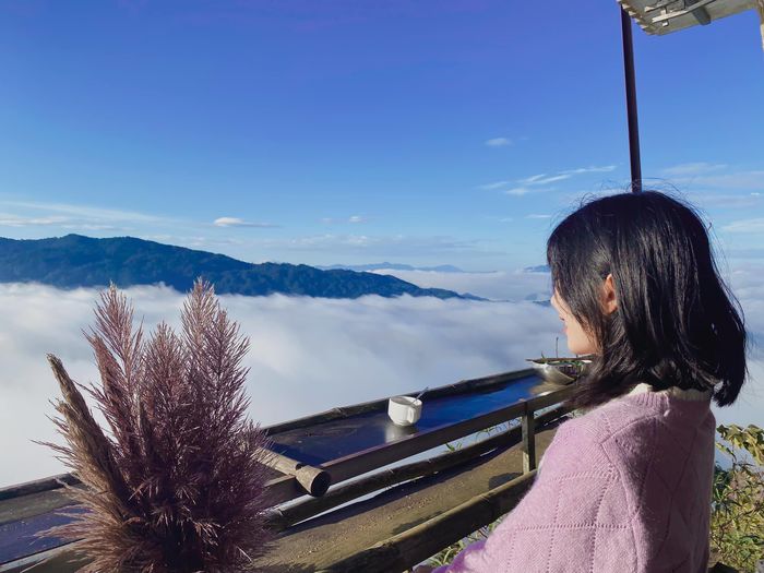Bỏ phố lên núi săn mây cực chill: Cách Hà Nội 150km, dễ săn hơn Tà Xùa