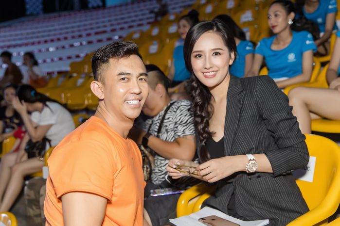 BST đồng hồ gần 20 tỷ của Hoa hậu chứng khoán Mai Phương Thúy