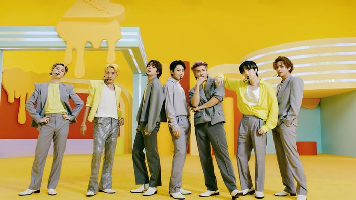 BTS nhận thêm đề cử ở Grammy 2023: Chứng minh ngôi vương Kpop