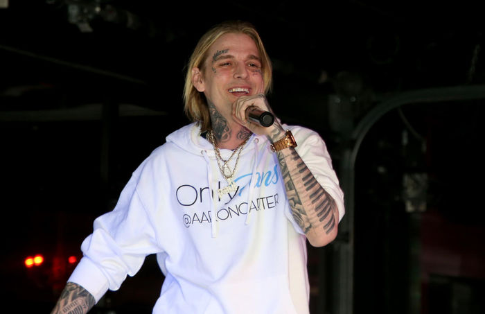 Ca sĩ nhạc Pop Aaron Carter được phát hiện qua đời tại nhà riêng