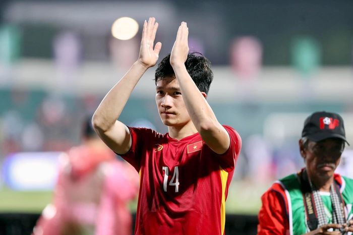Hoàng Đức được mời hẳn sang Qatar dự World Cup, còn đại diện trao giải